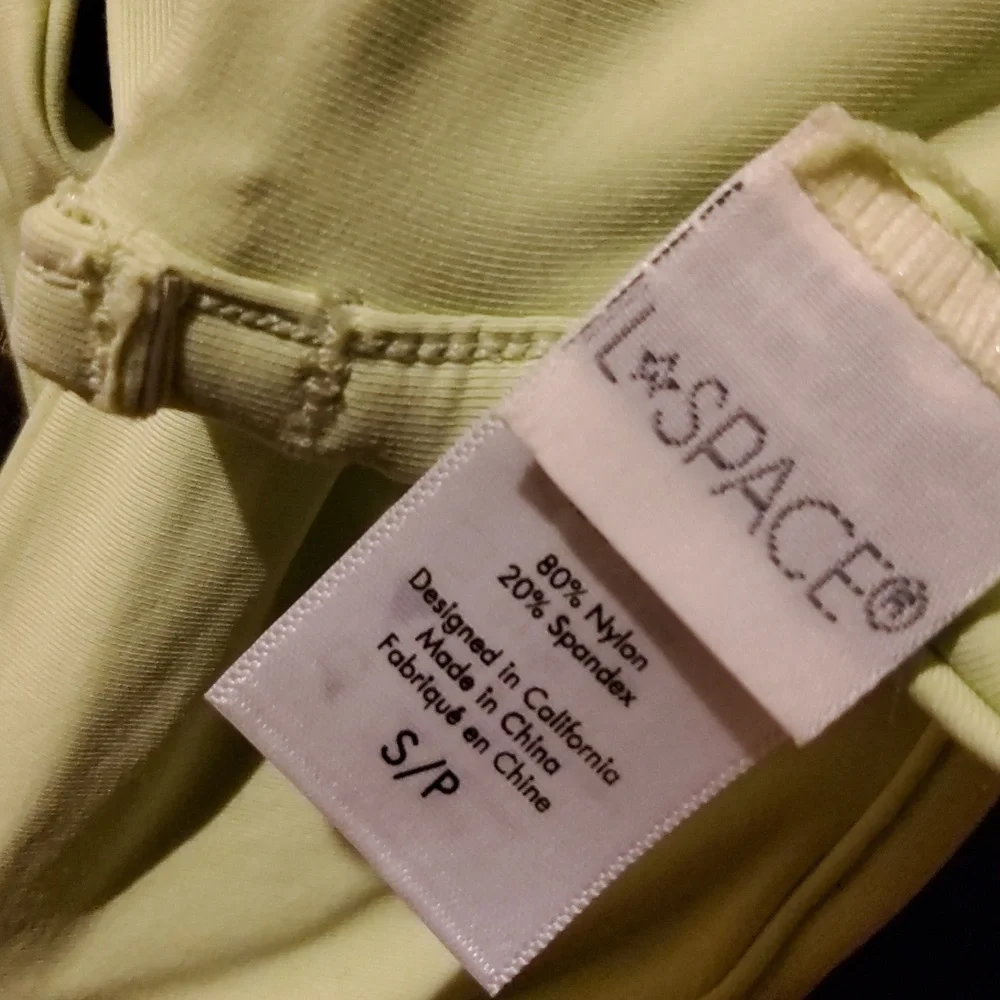 NWOT L*Space Nico Underwire Demi Bikini Swimsuit Top Mojito Green